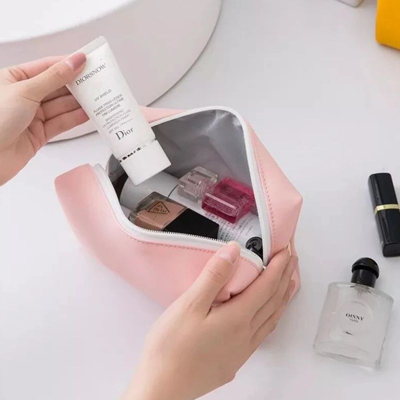petite trousse de toilette pour femme